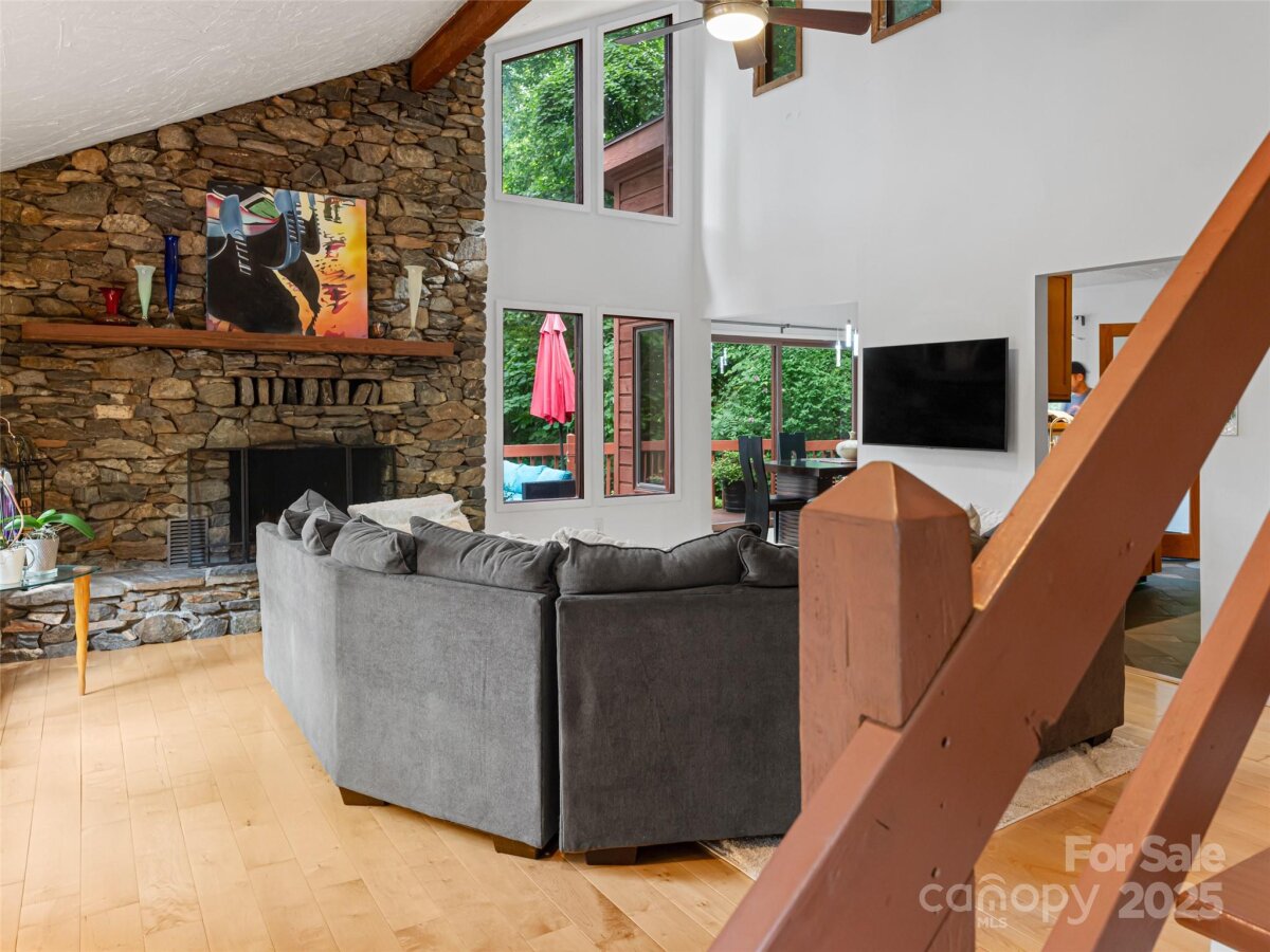 South Asheville 6 4329600f