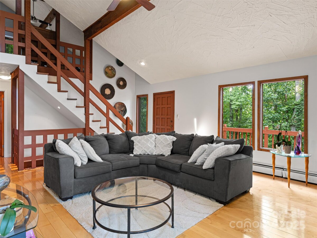 South Asheville 10 4329600j