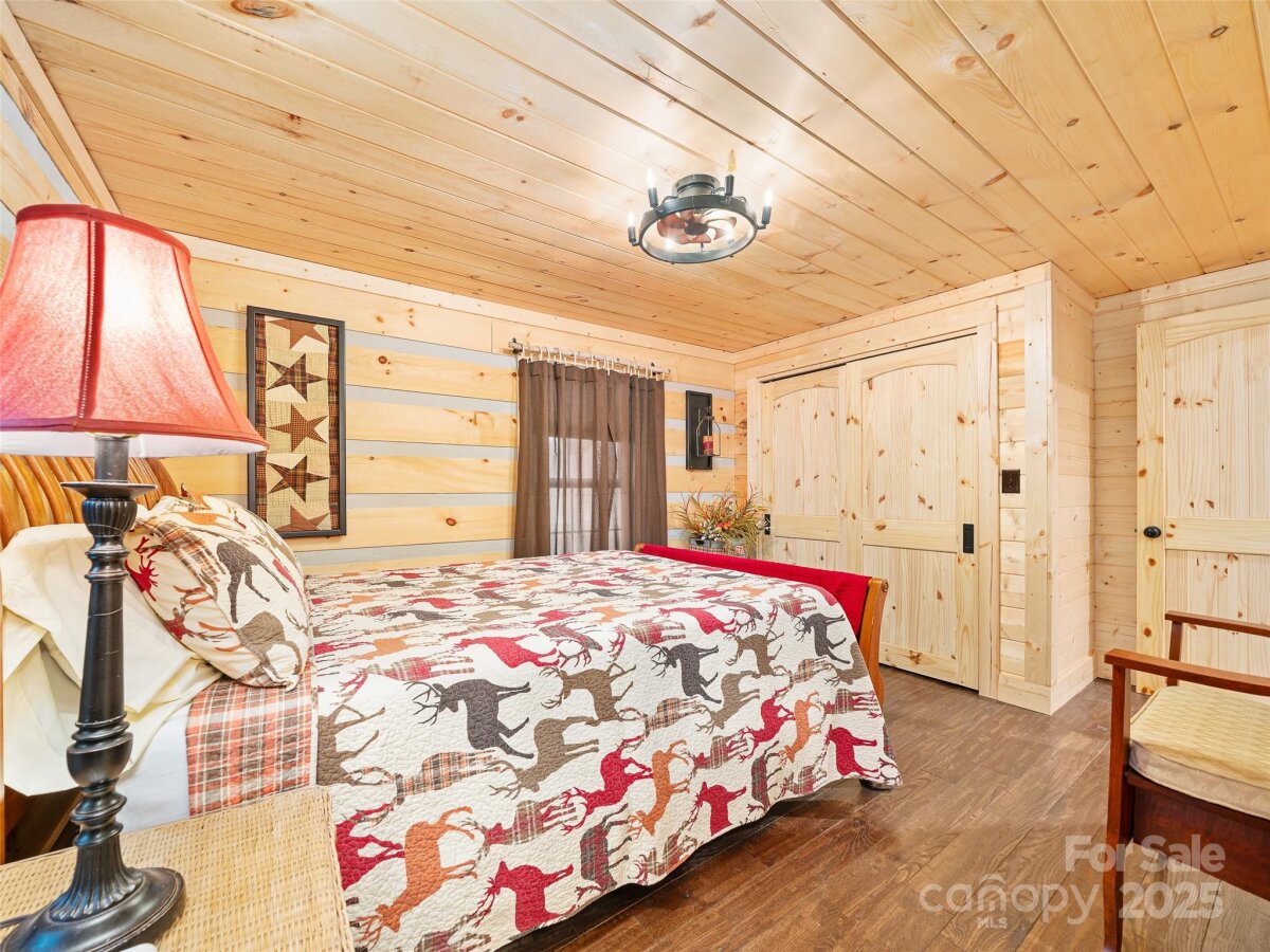 Burnsville 14 4329925n