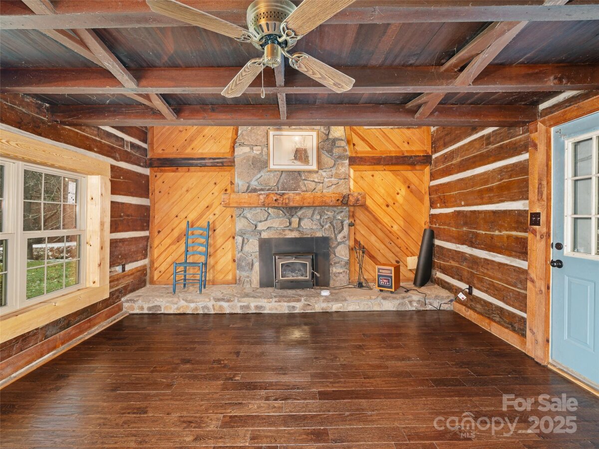 Burnsville 19 4329925s