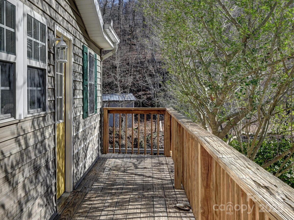 Marshall 26 4329932z