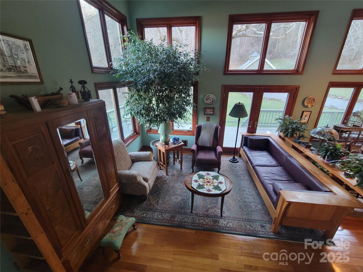 Waynesville 16 4330089p