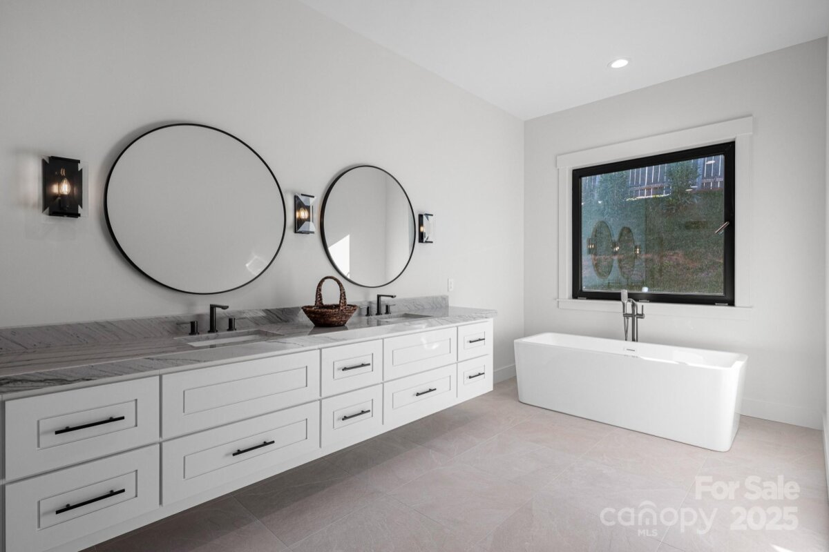 Avery Creek 15 4331235o