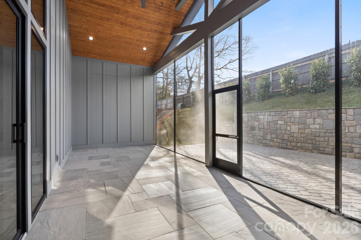 Avery Creek 25 4331235y