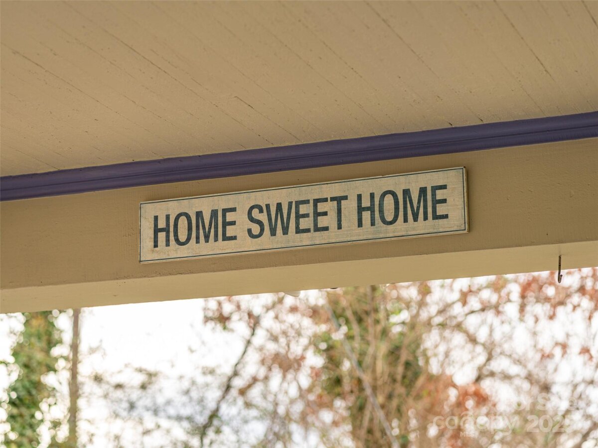 North Asheville 6 4331679d