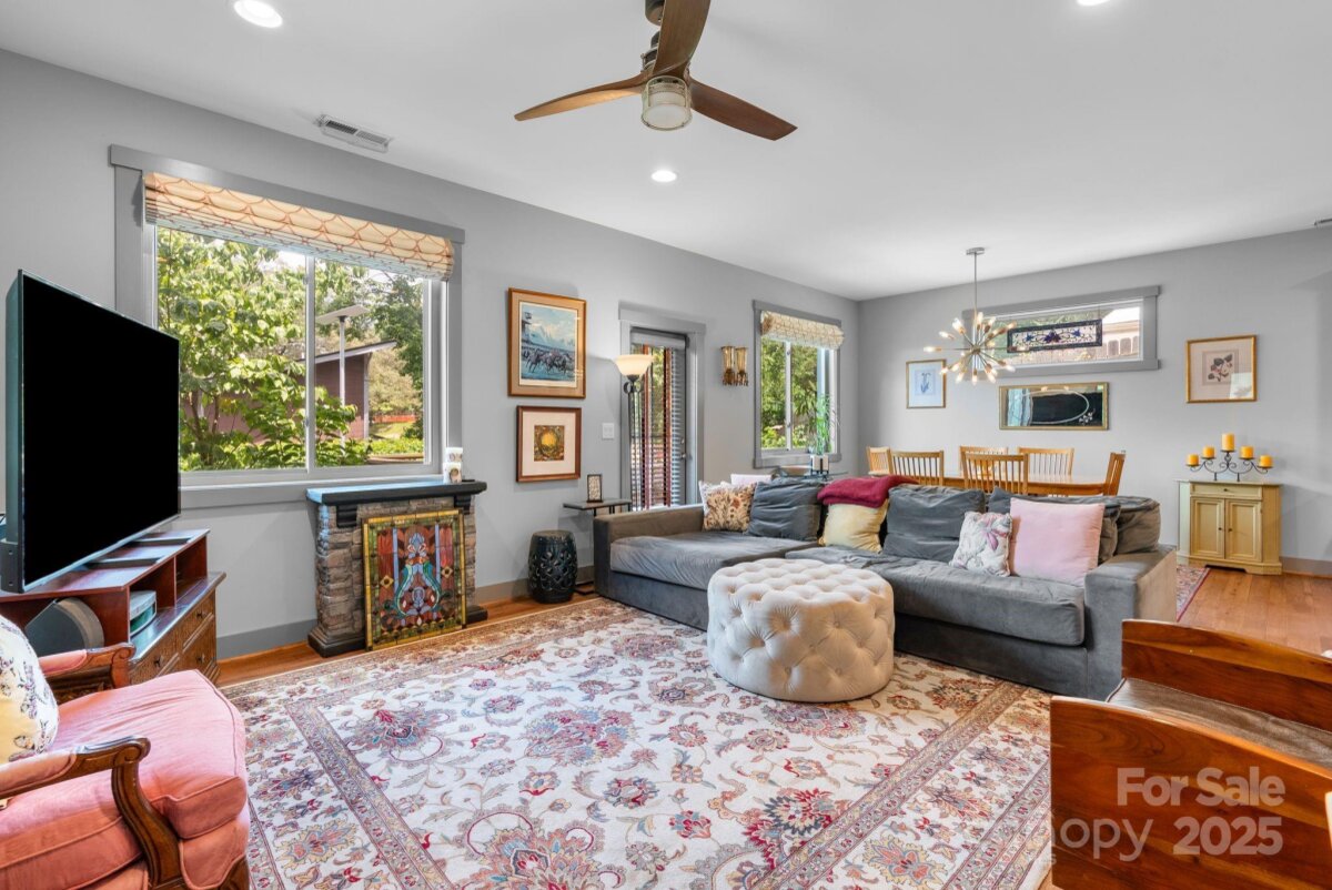 West Asheville 3 4332306c