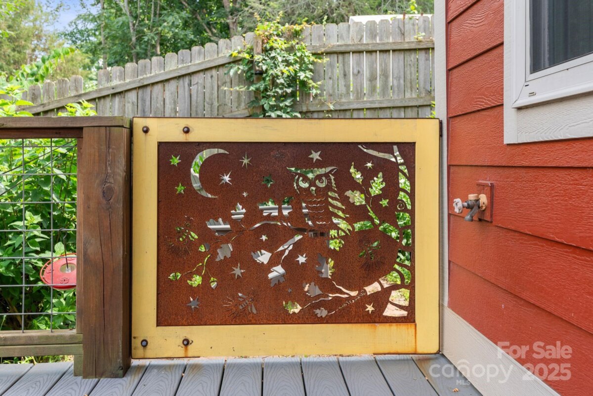 West Asheville 23 4332306w