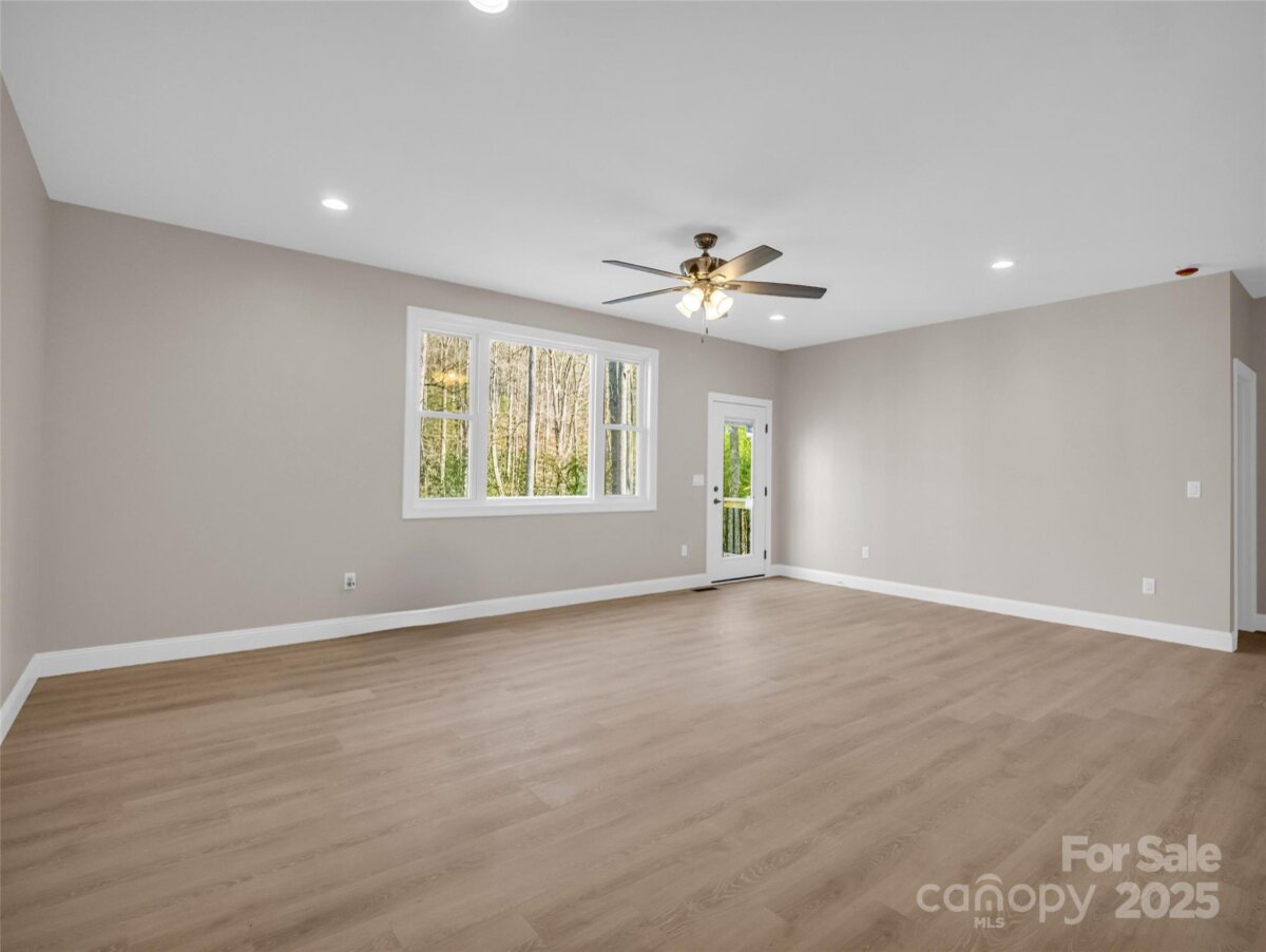 Flat Rock 7 4332392g