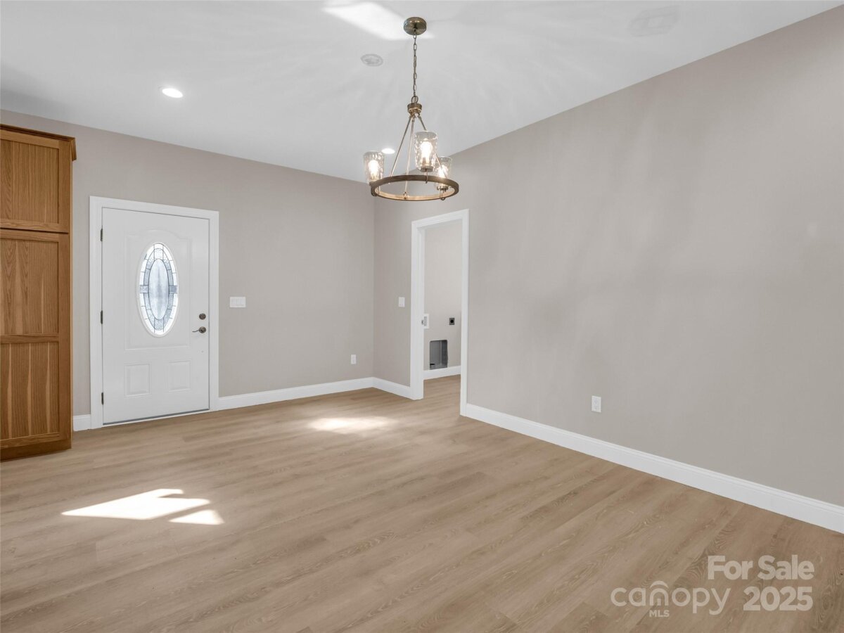 Flat Rock 14 4332392n