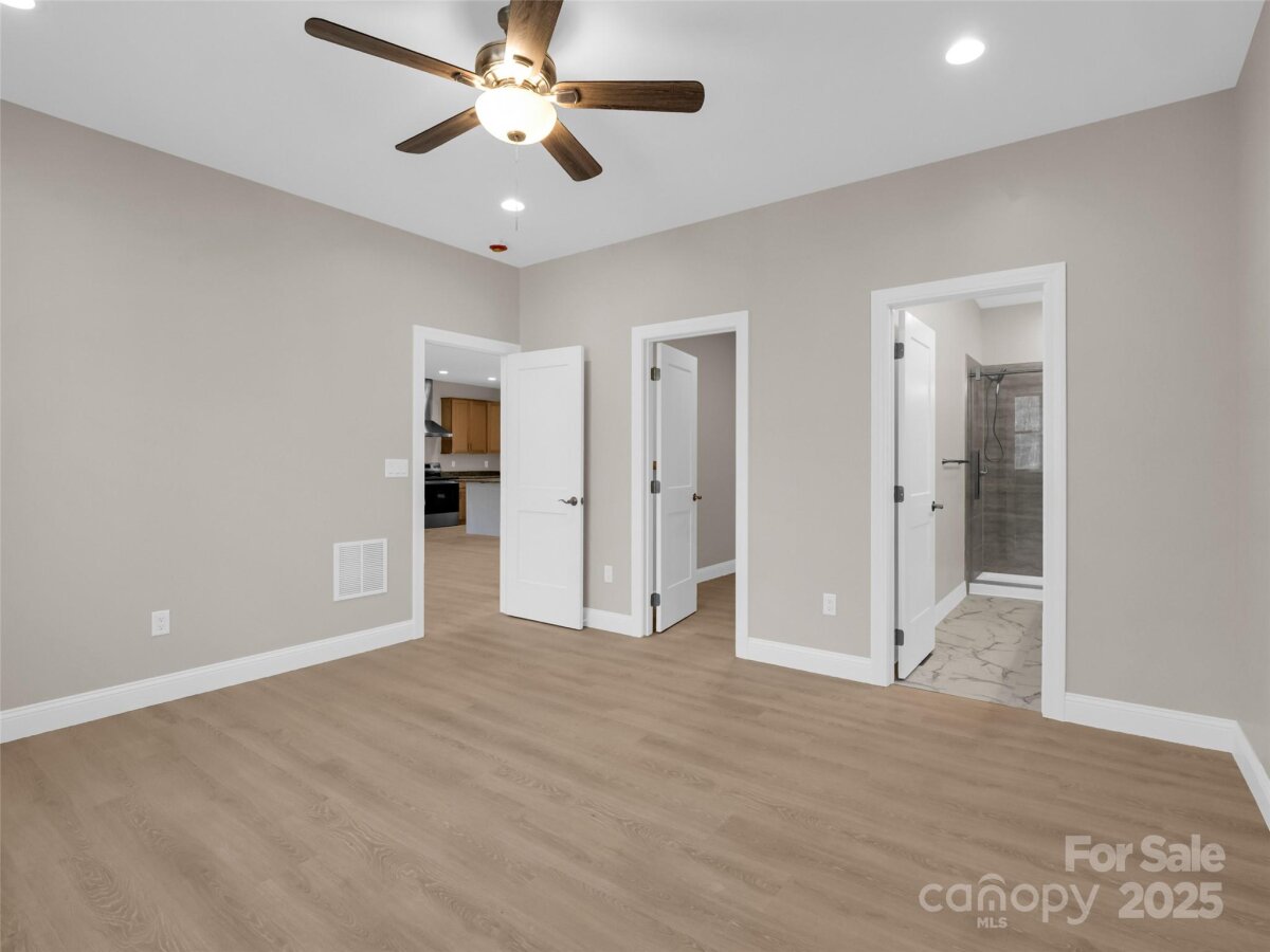 Flat Rock 19 4332392s