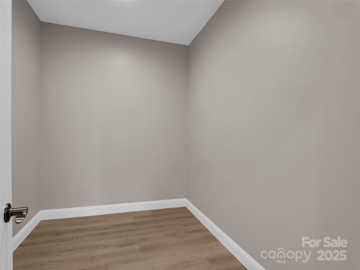 Flat Rock 21 4332392u