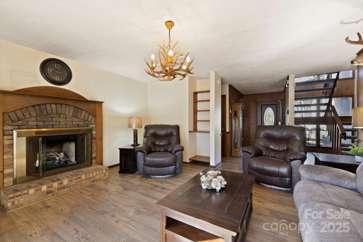 Flat Rock 5 4332498e