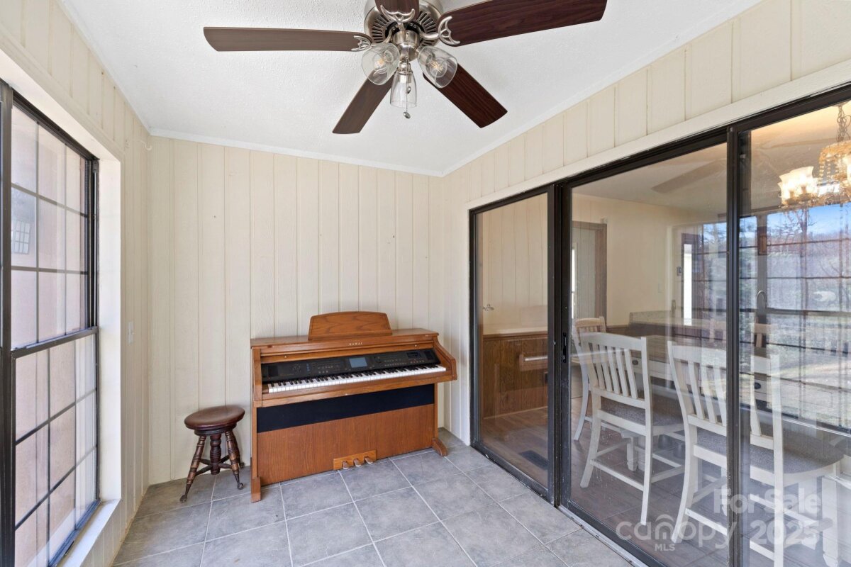 Flat Rock 9 4332498i