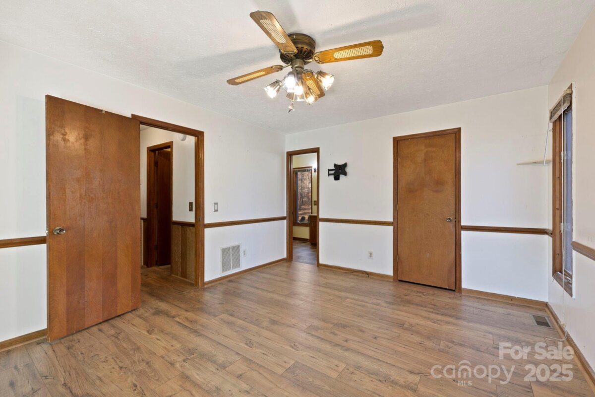 Flat Rock 11 4332498k