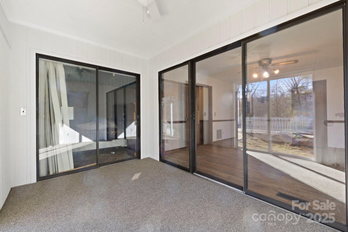 Flat Rock 12 4332498l