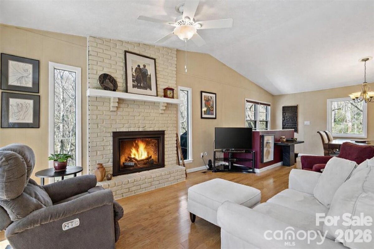 Fairview 12 4334322h