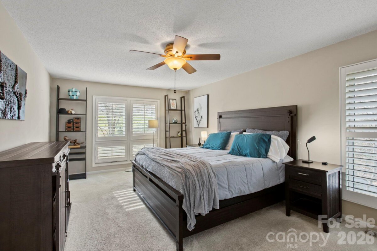 Flat Rock 18 4335067r