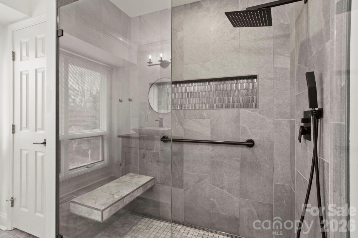 Flat Rock 21 4335067u