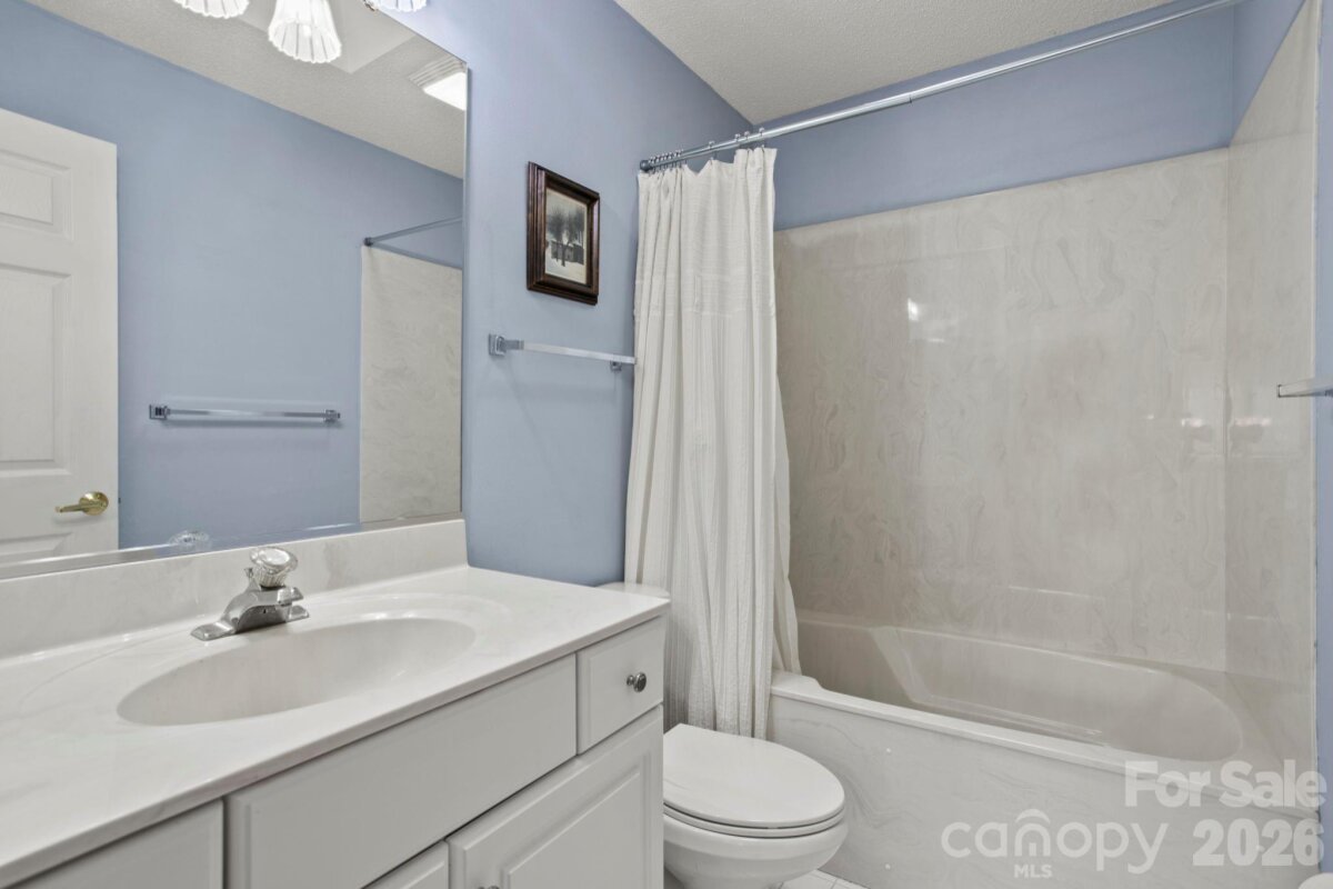 Flat Rock 22 4335067v