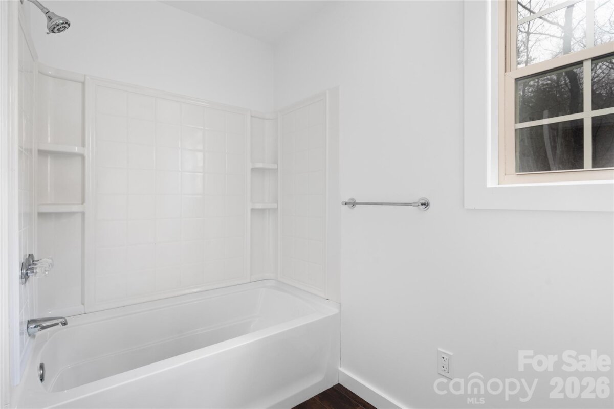 Flat Rock 17 4335386q