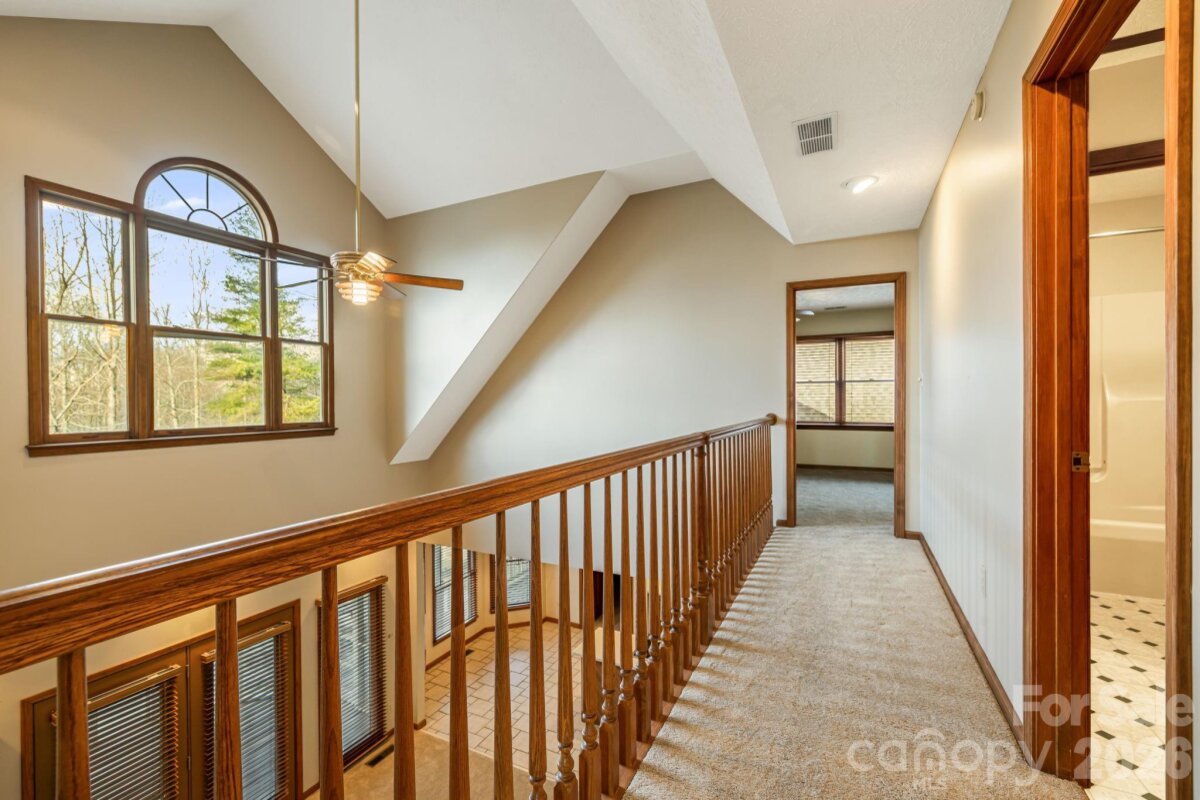 Black Mountain 26 4335646z