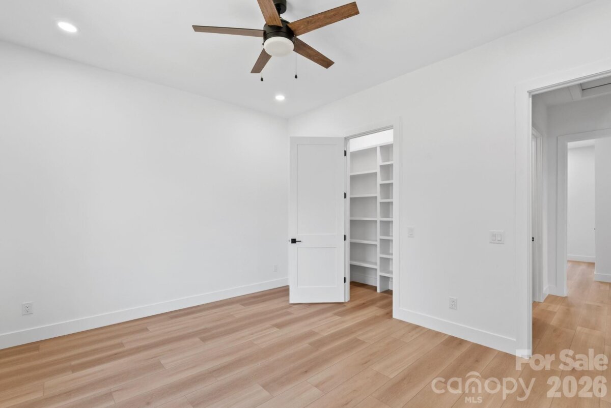 Fletcher 25 4337019y