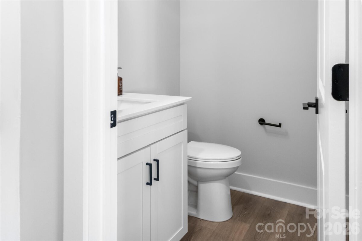 Weaverville 22 4337295v