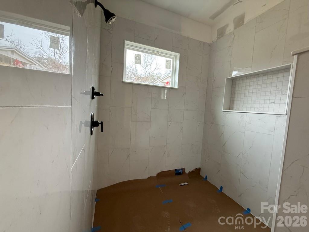 Weaverville 9 4337353i