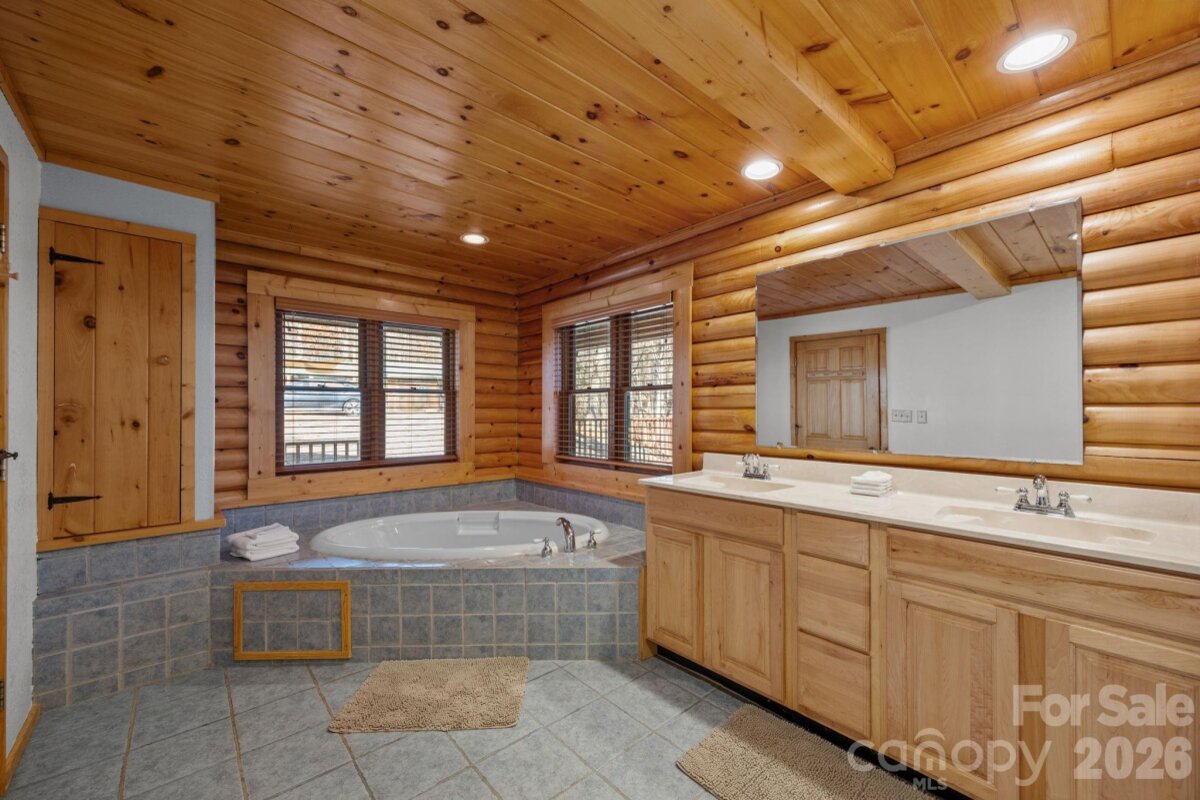 Weaverville 15 4338513o