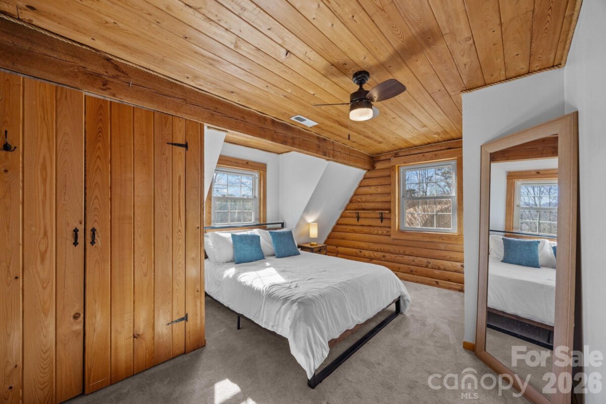 Weaverville 17 4338513q