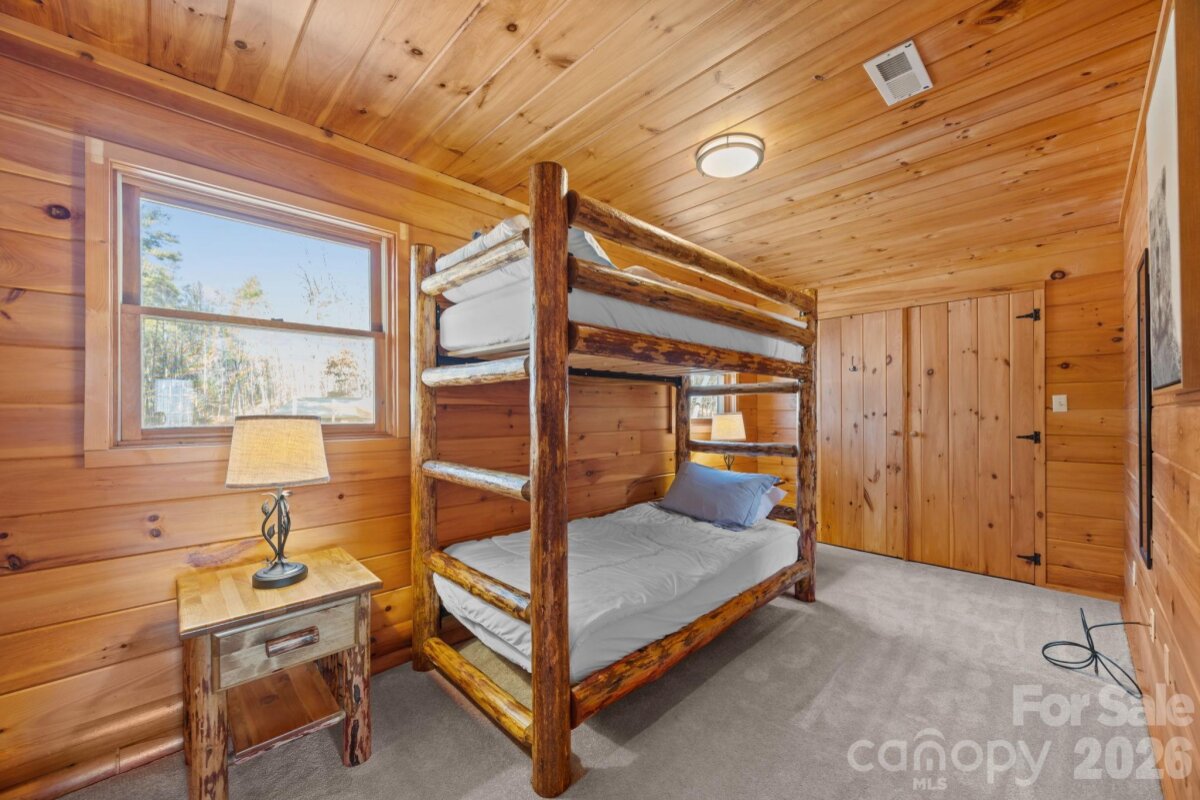 Weaverville 19 4338513s