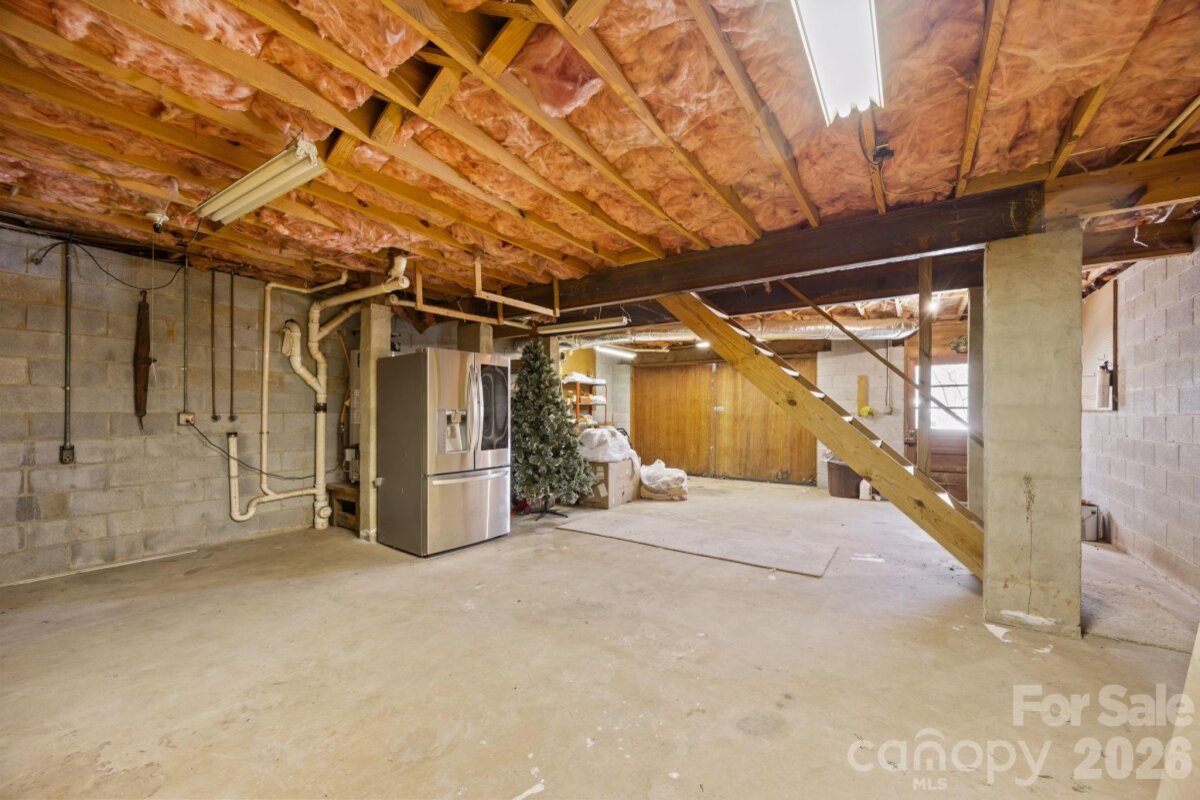 Weaverville 23 4338513w