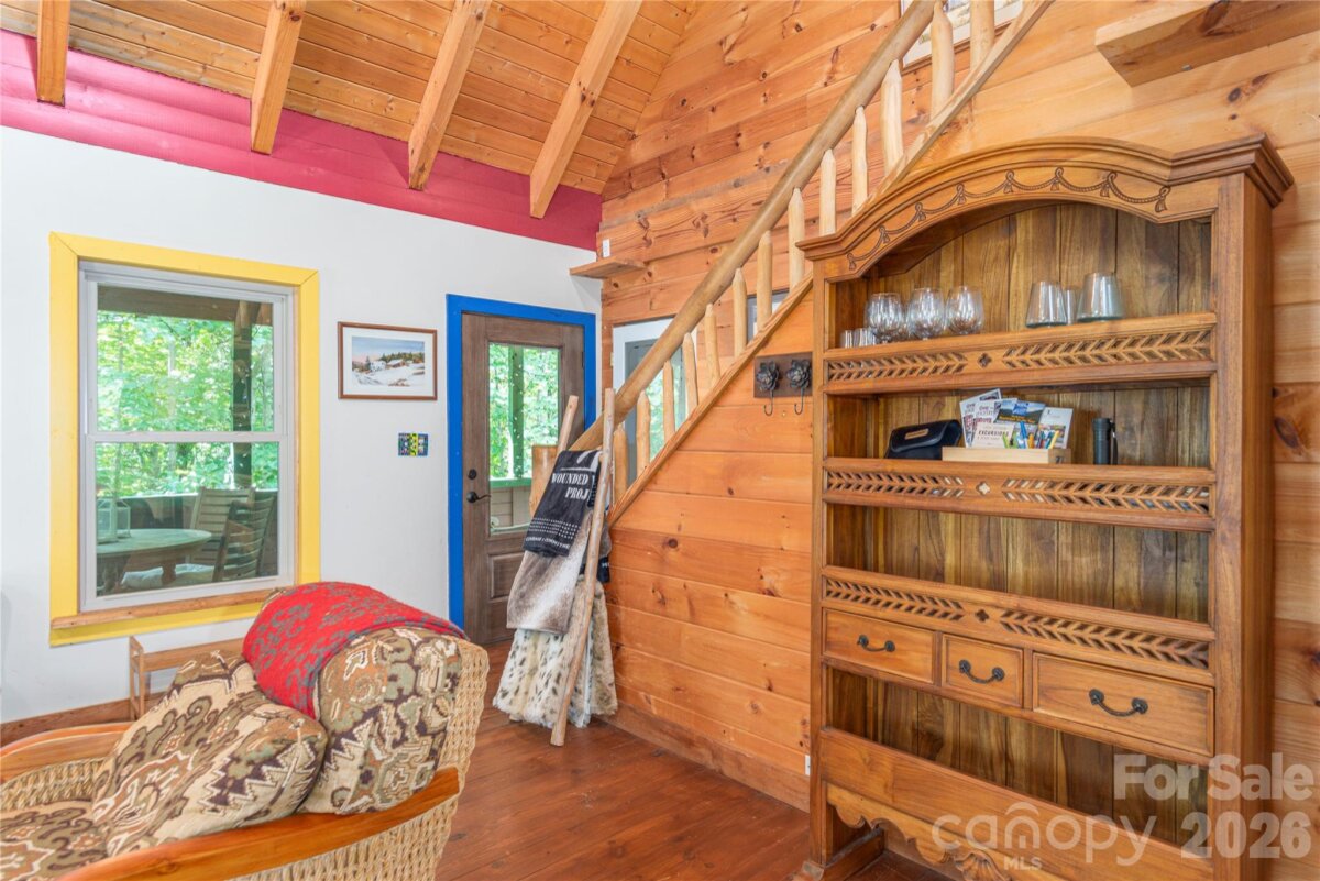 Leicester 9 4339815i