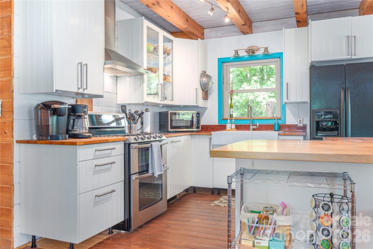 Leicester 16 4339815p