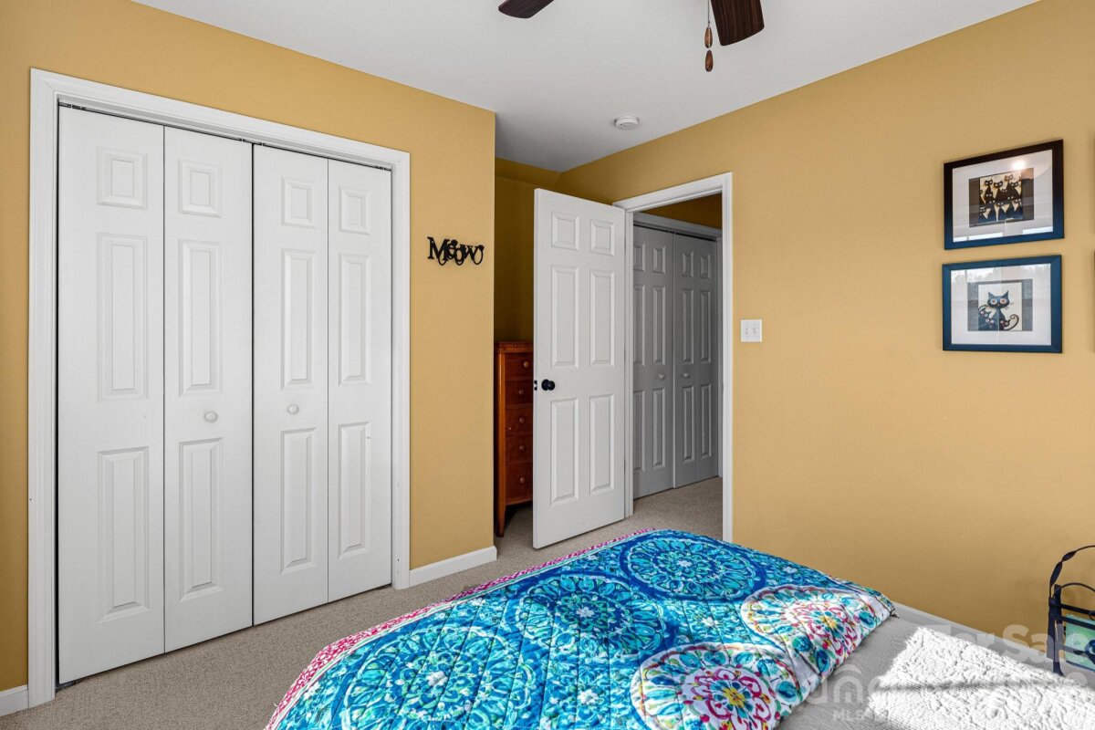 Weaverville 25 4340306y