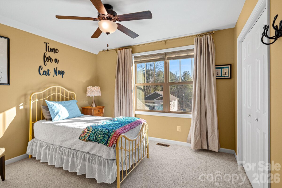 Weaverville 26 4340306z