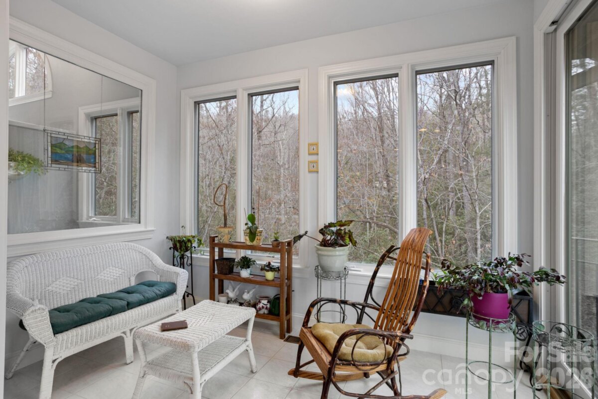 Flat Rock 26 4342119z