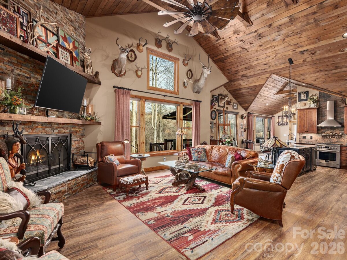 Waynesville 10 4342267j