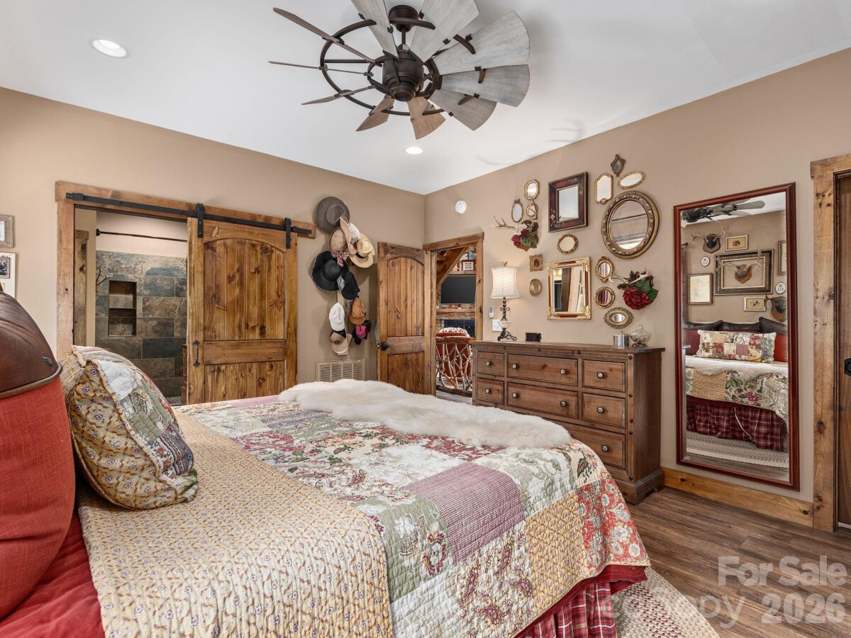 Waynesville 18 4342267r