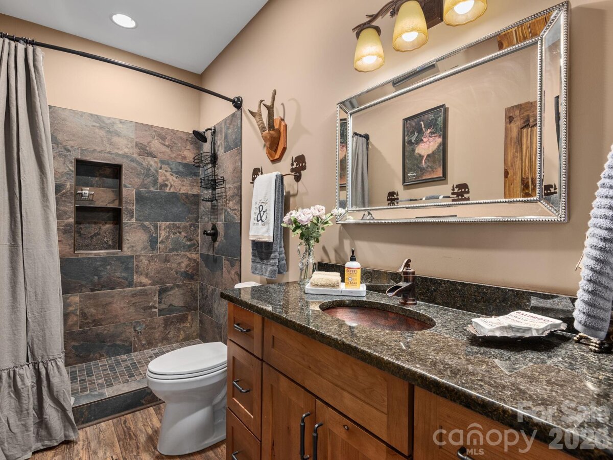 Waynesville 23 4342267w