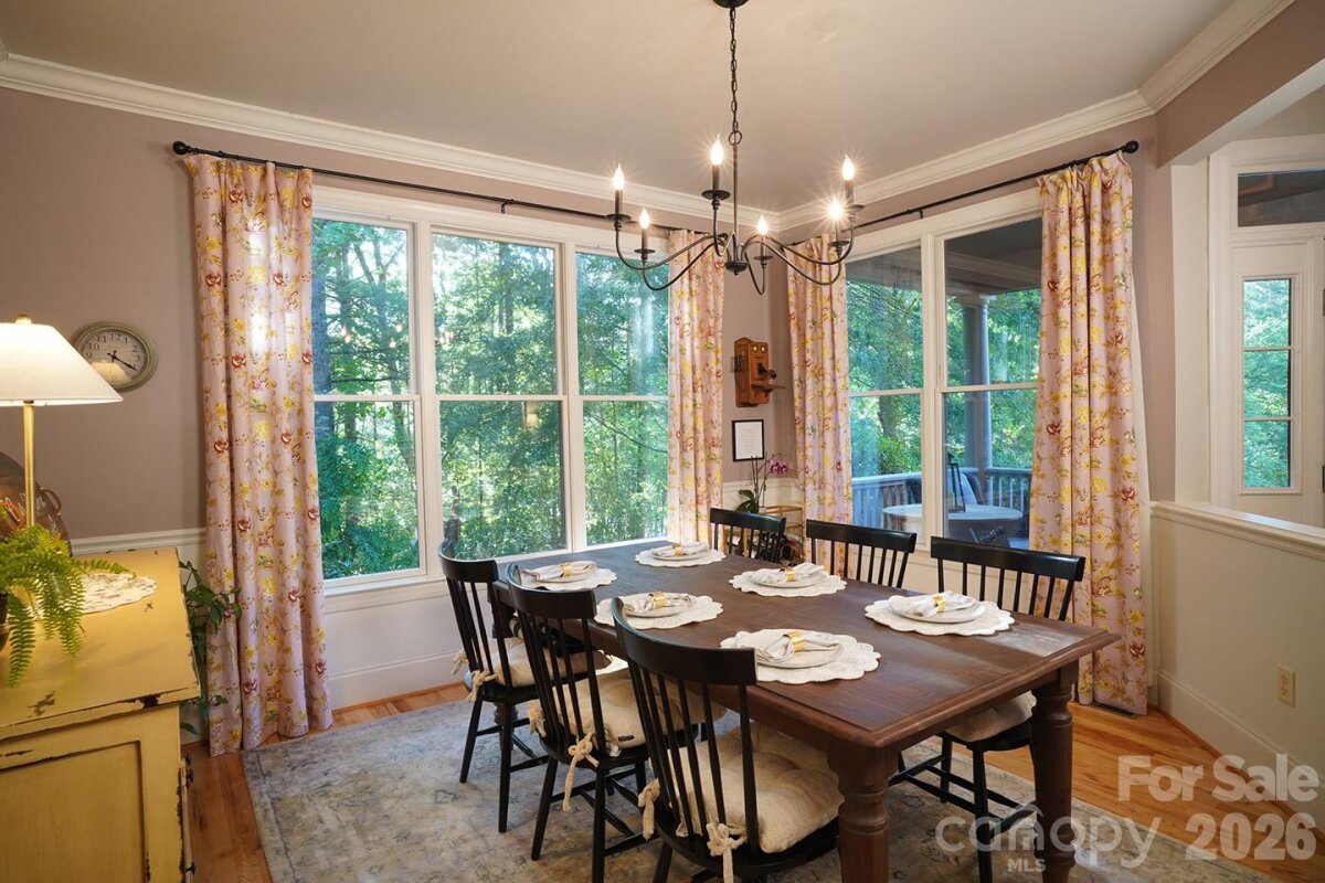 Fairview 11 4342395g