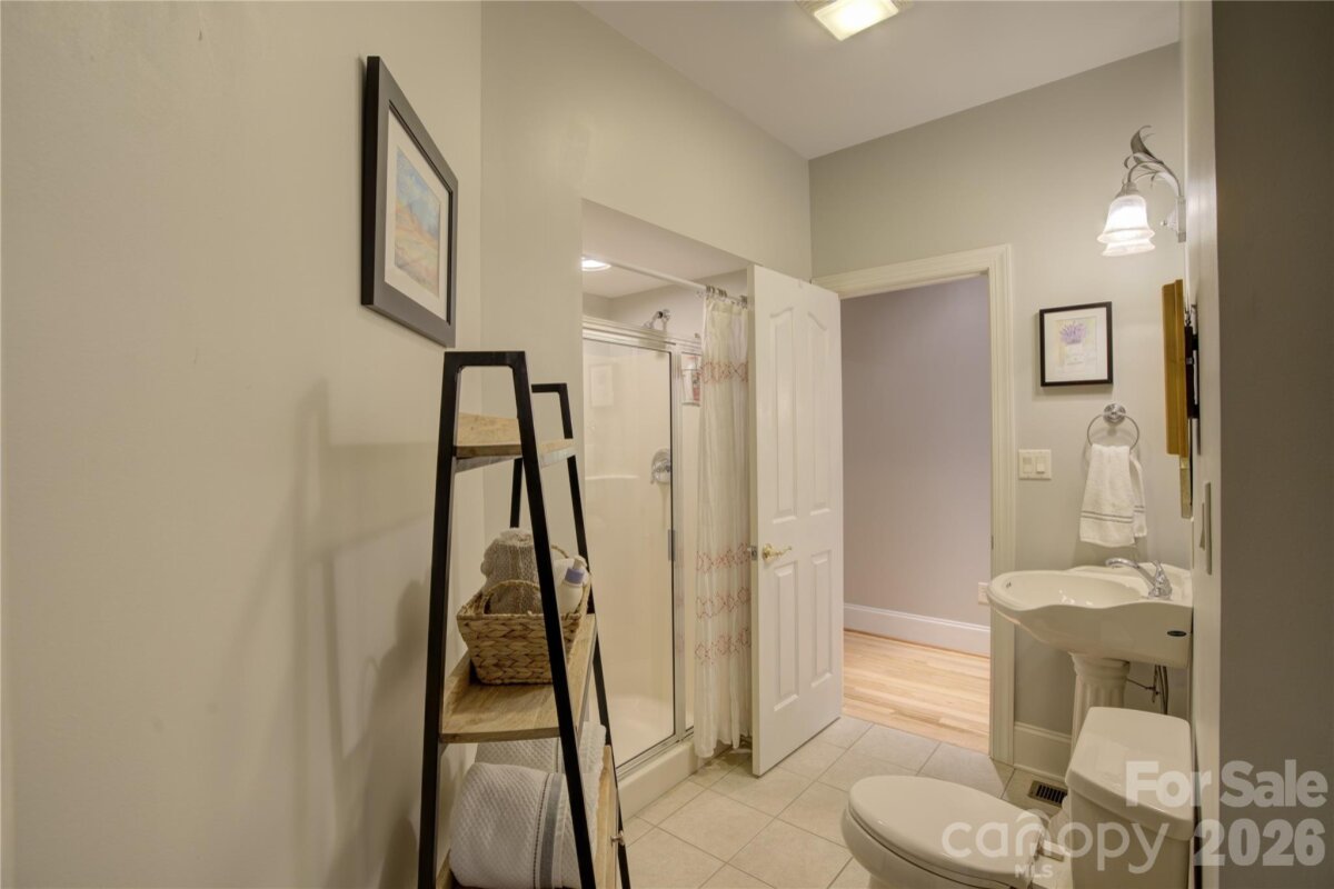 Fairview 17 4342395m