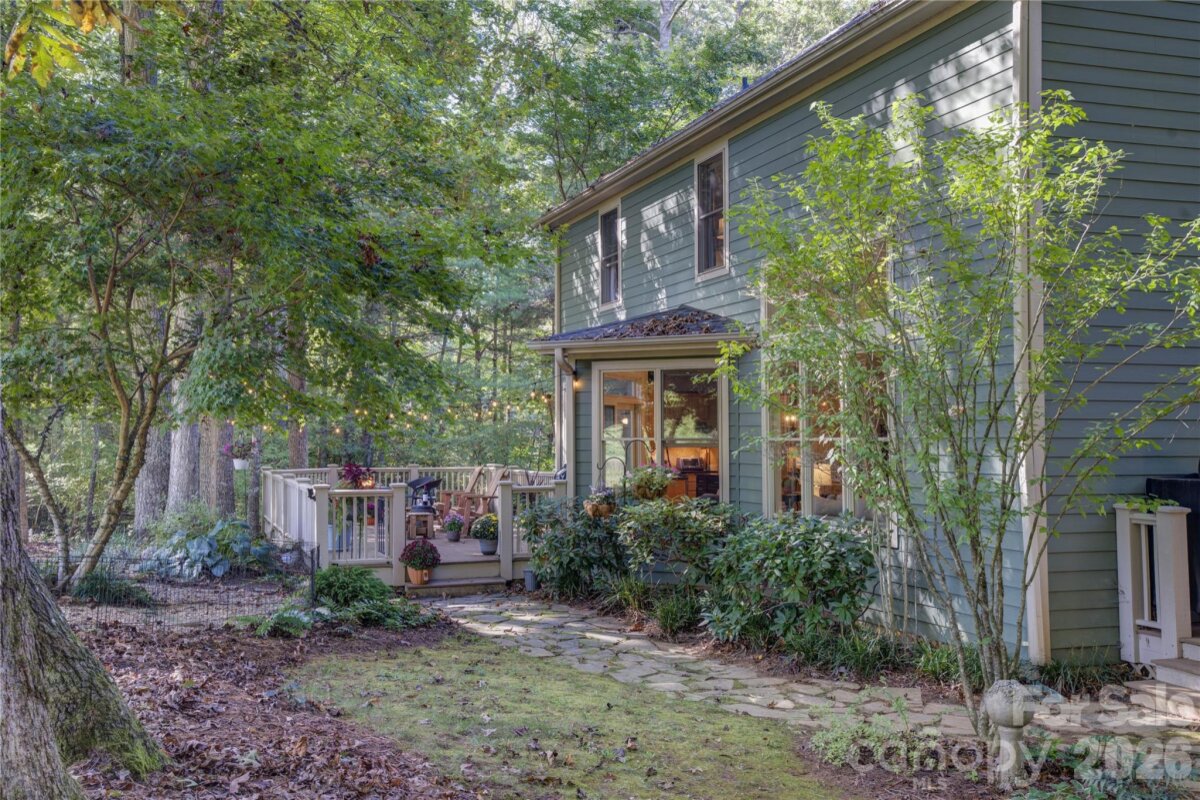 Fairview 26 4342395v