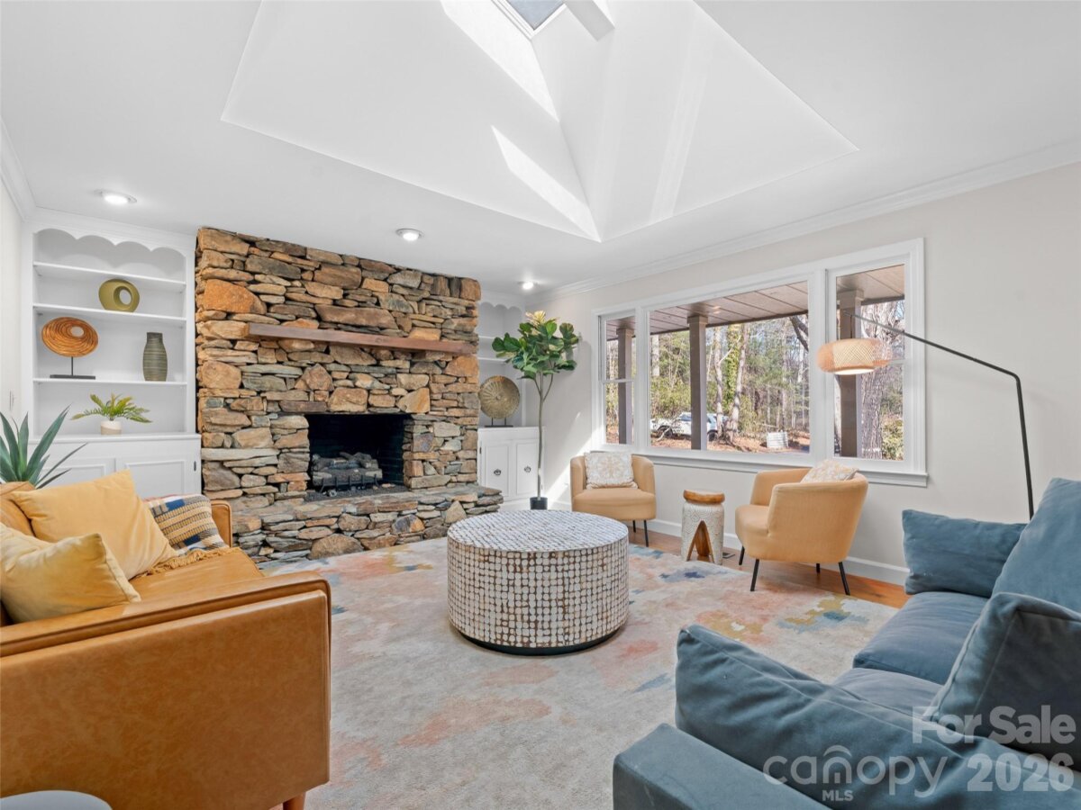 Hendersonville 5 4343082e