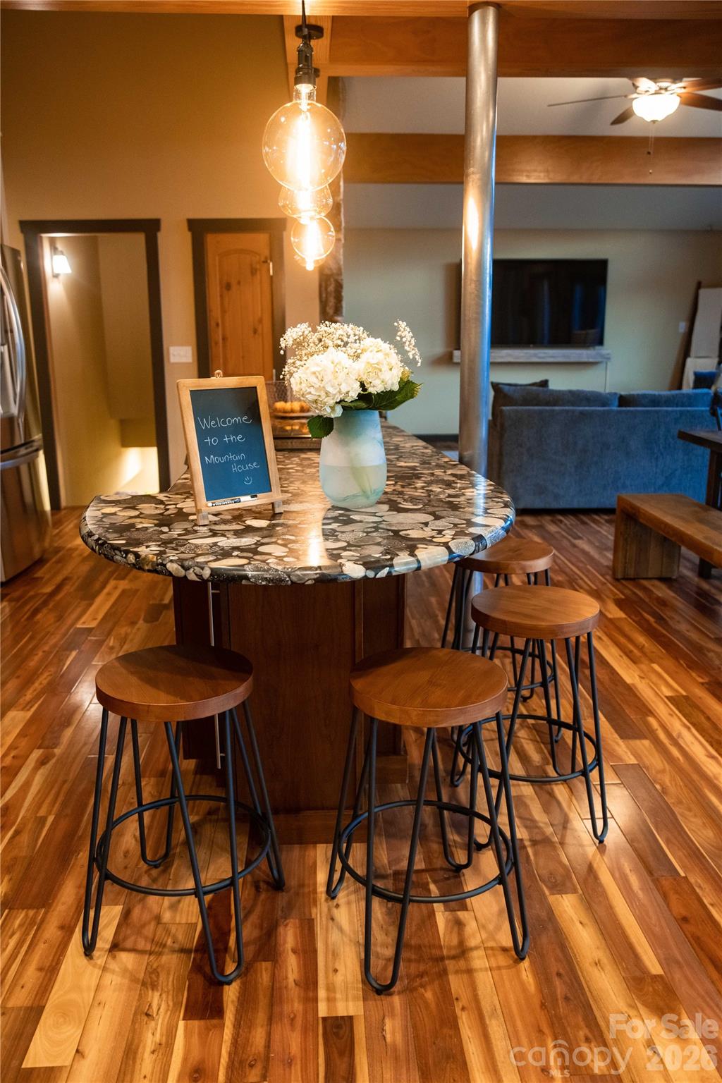 Fairview 11 4343659g