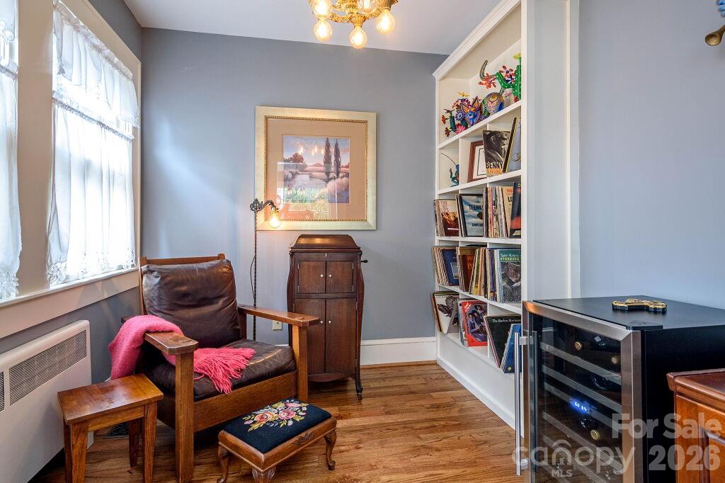 Hendersonville 10 4345265j