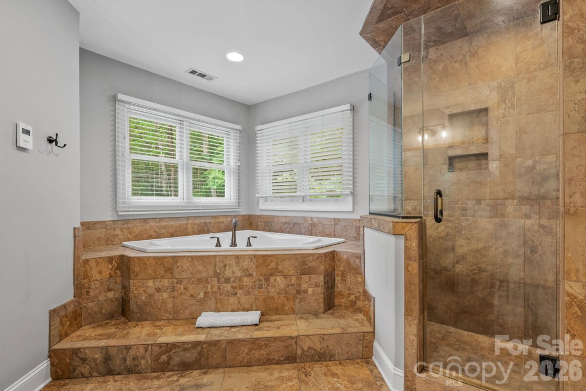 Swannanoa 25 4345906y