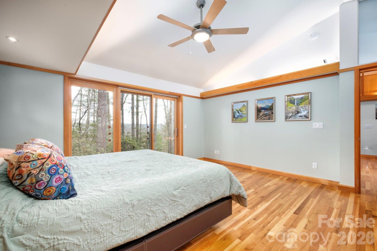 South Asheville 16 4346156p