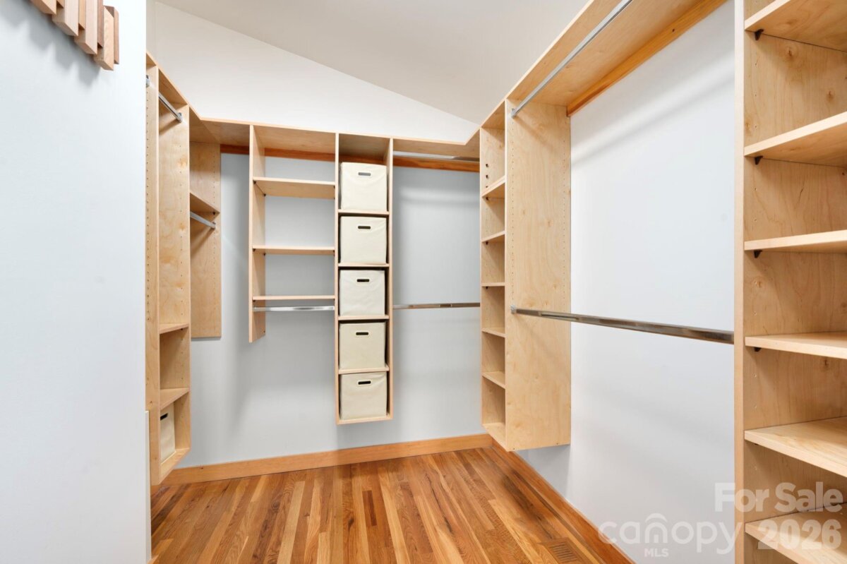 South Asheville 17 4346156q