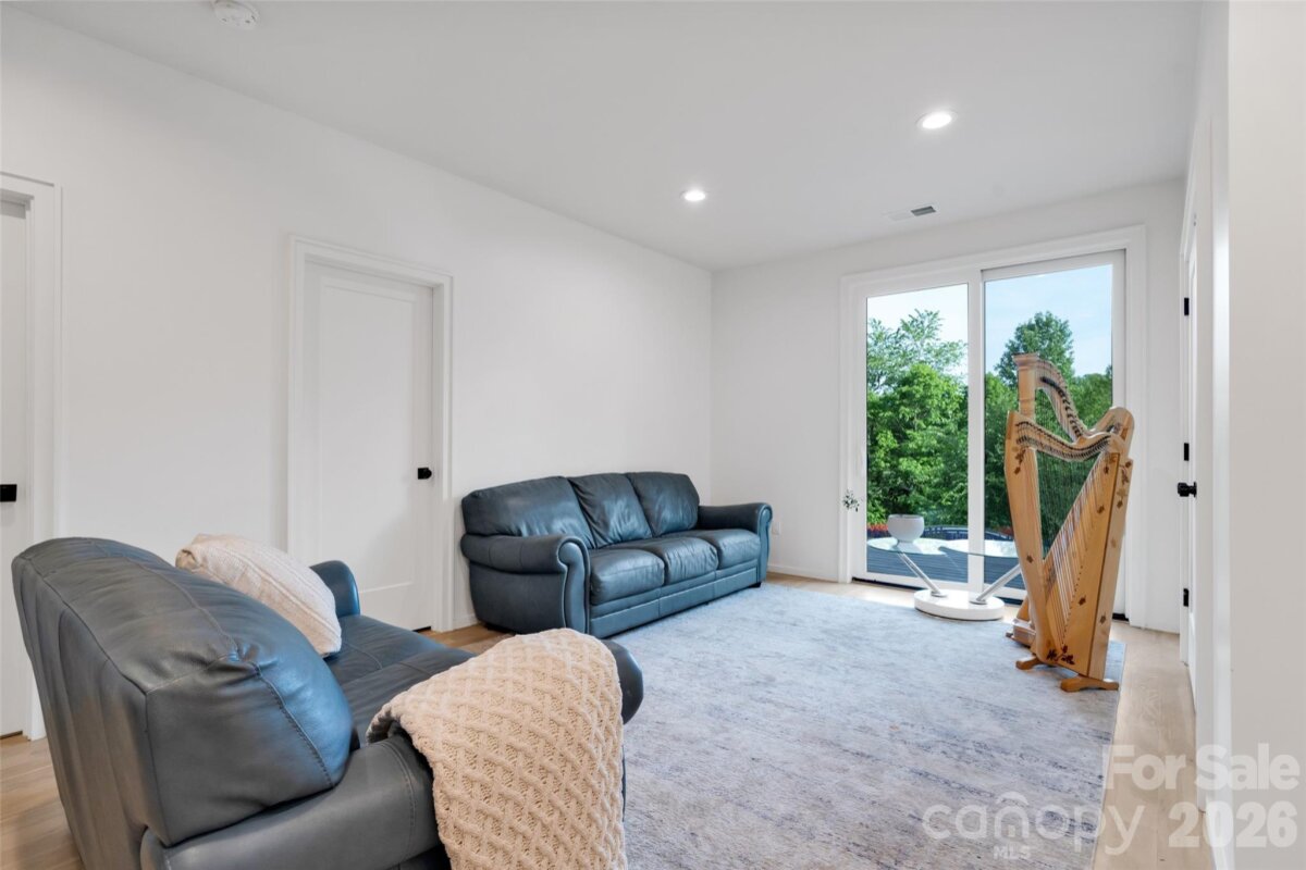 Sandy Mush 19 4346949s